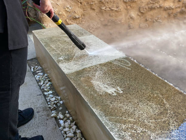 Fence Pressure Washing in East Dundee, IL