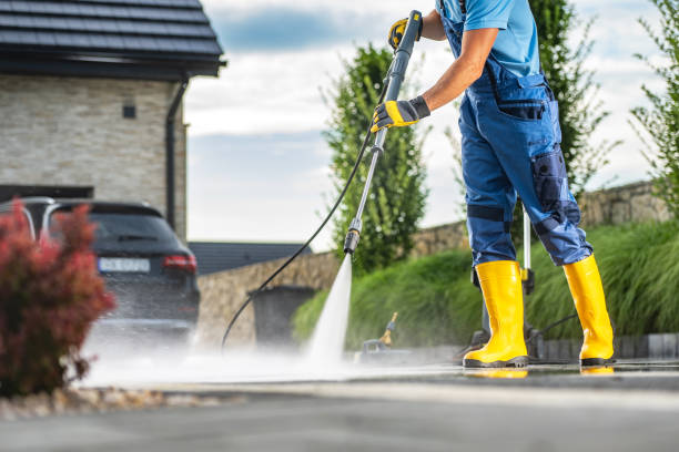 Best Affordable Power Washing  in East Dundee, IL